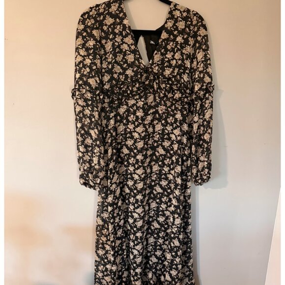 Zara Black and Gold Ruffled Printed Midi Dress NWT Size L - Picture 3 of 5